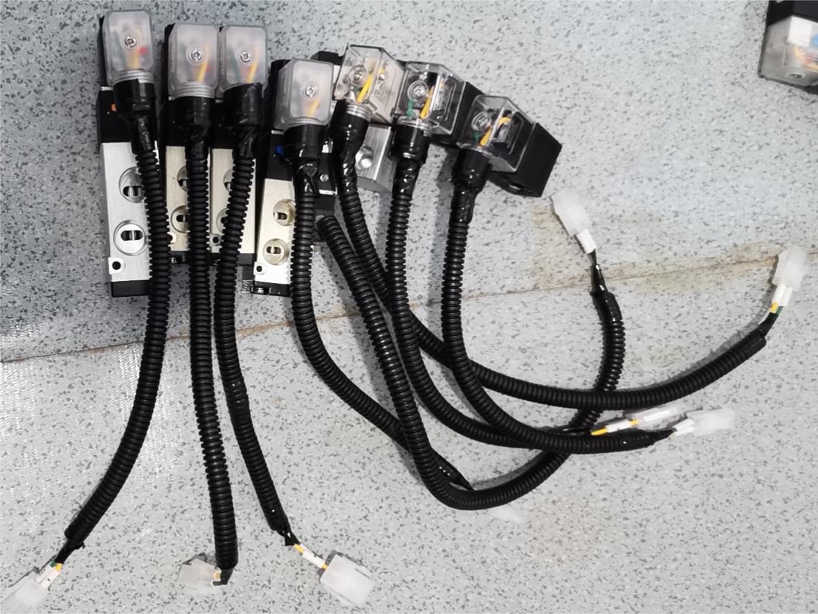 CNC Cutting Table (1).jpg